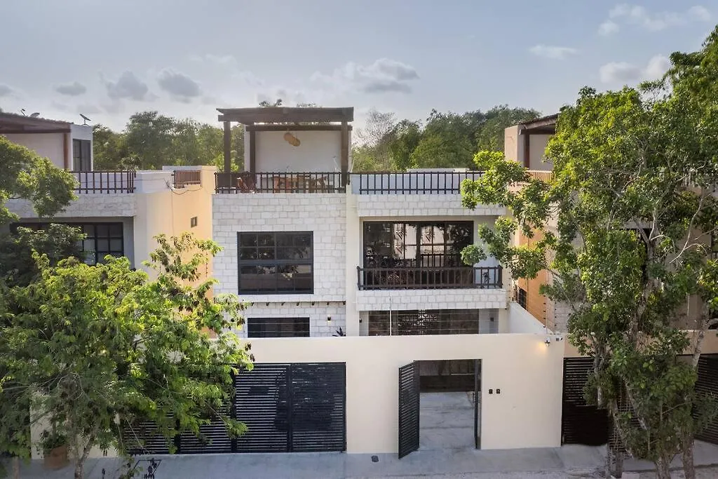 Old Listing - Selva 5 Villa Tulum