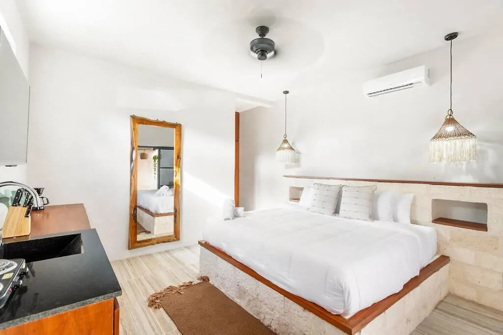 Old Listing - Selva 5 Villa Tulum Mexico