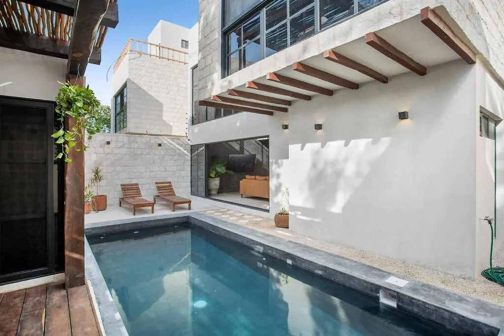 Old Listing - Selva 5 Villa Tulum
